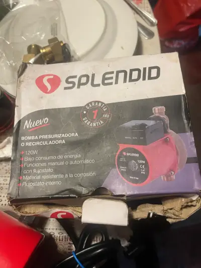 Bomba presurizadora Splendid 120V roja - miniatura 2