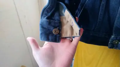 Chaqueta de mezclilla para niños GAP Kids - miniatura 2