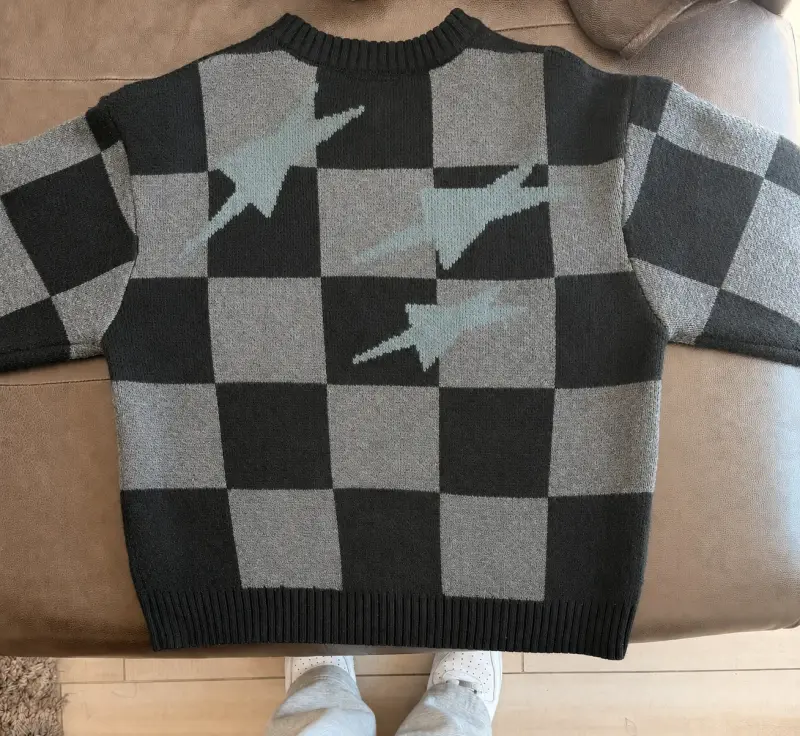 Sweater Loiter - 2