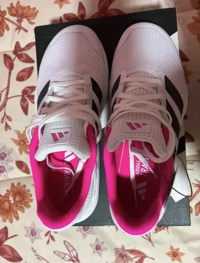 Zapatillas deportivas Adidas blancas con r - miniatura 1