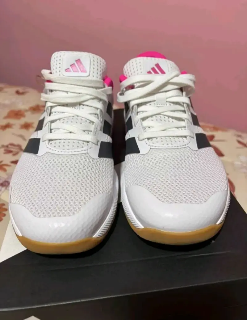 Zapatillas deportivas Adidas blancas con r - 3