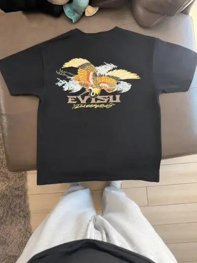 Polera Evisu Negra y Hollister Cobra - miniatura 2