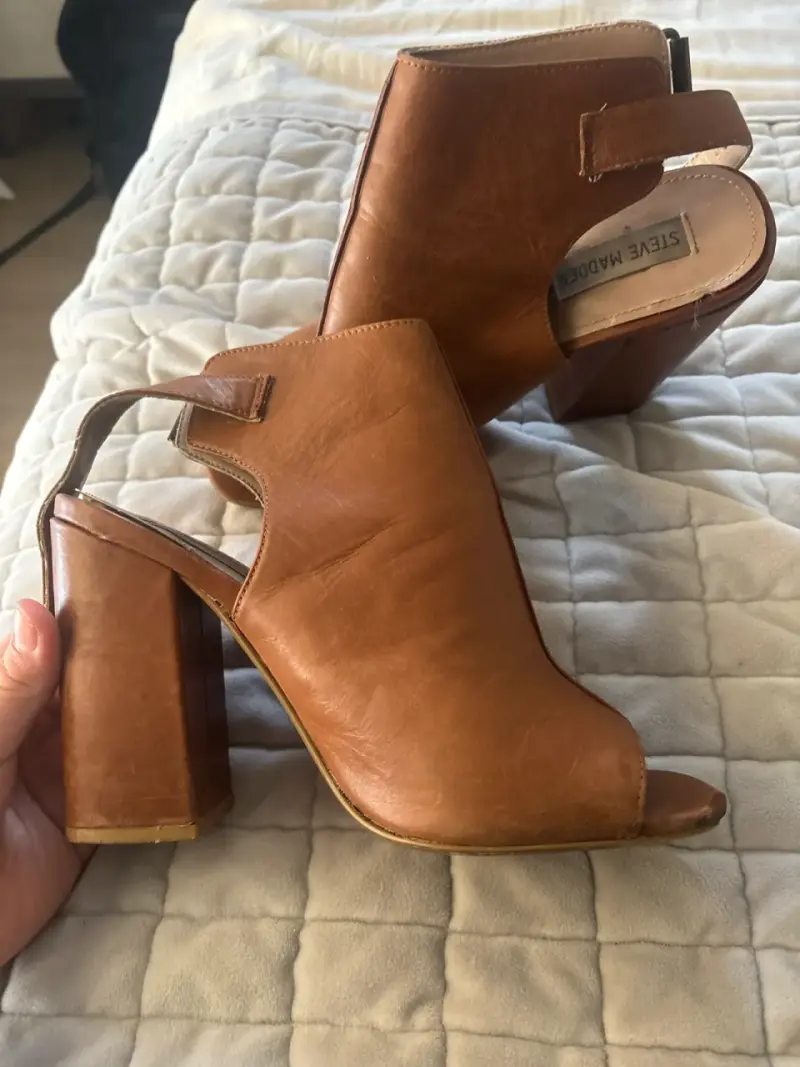 Sandalias de cuero  Steve Madden con tacón alto - 2