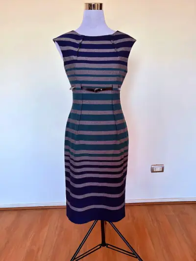 Vestido a rayas Calvin Klein elegante - miniatura 2