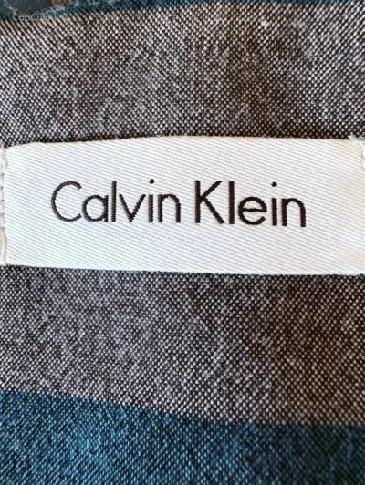 Vestido a rayas Calvin Klein elegante - miniatura 4