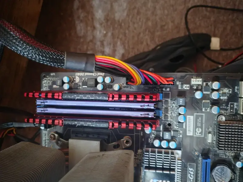 PC AMD + componentes en venta – $150.000 - 5