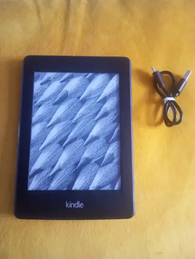 Amazon Kindle Paperwhite (6ta Gen) / Tinta Electró - miniatura 1