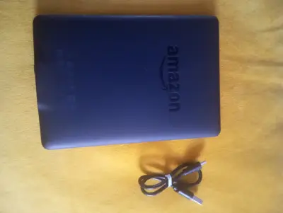 Amazon Kindle Paperwhite (6ta Gen) / Tinta Electró - miniatura 2