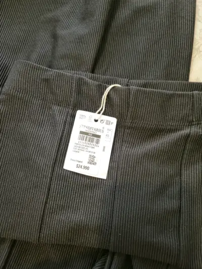 Pantalones acampanados negros Stradivarius - miniatura 4