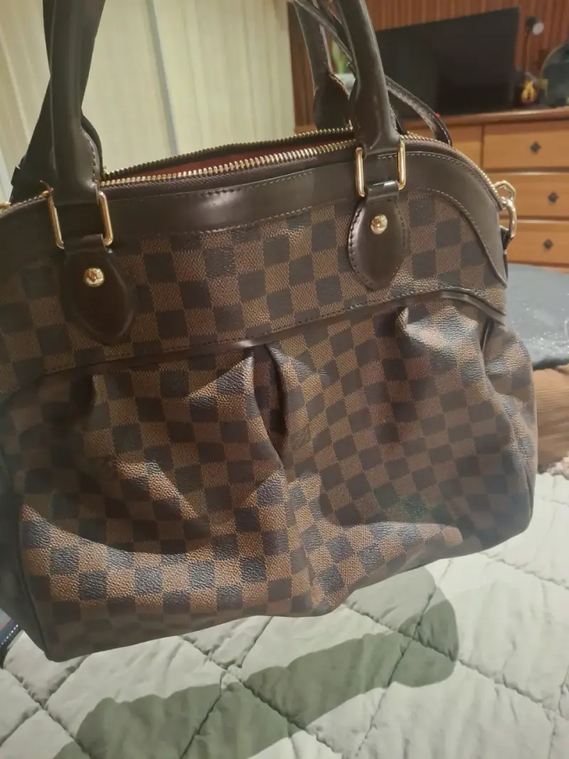 Bolso de mano con diseño a cuadros marrón - 1