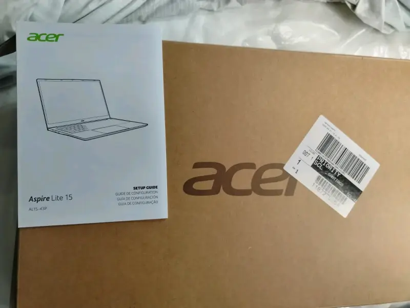 Laptop Acer Aspire Lite 15 con AMD Ryzen 7 - 4