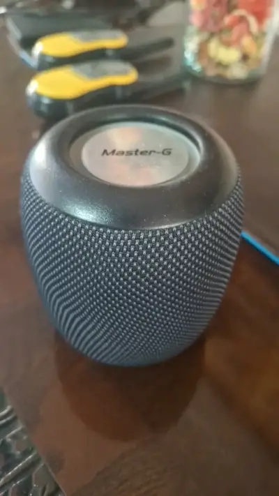 Parlante Bluetooth Master-G portátil - miniatura 1