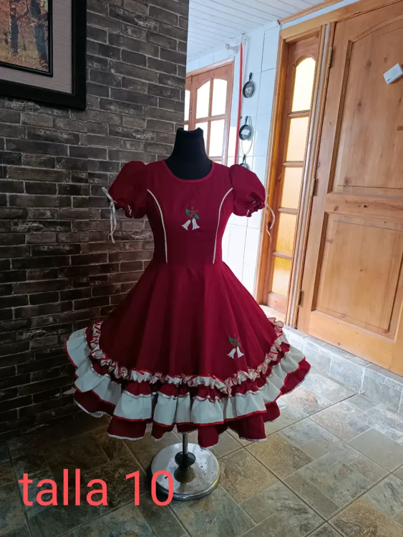 Vestido de Cueca Tradicional con Diseño Floral - 2