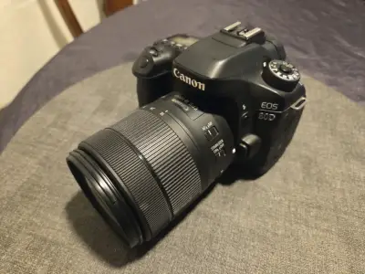 Cámara Canon EOS 80D Kit Completo con Lentes - miniatura 3