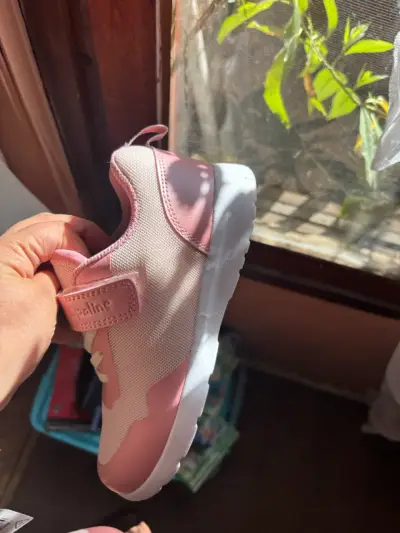 Zapatillas deportivas para niña rosadas Opaline - miniatura 1