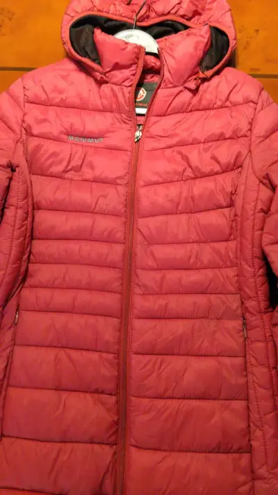 Chaqueta de plumas Mammut rosa para mujer - miniatura 1