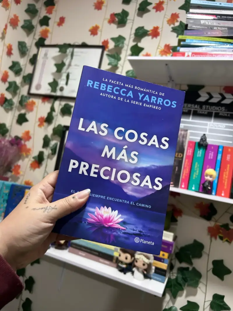 Libro 'Las Cosas Más Preciosas' de Rebecca Yarros