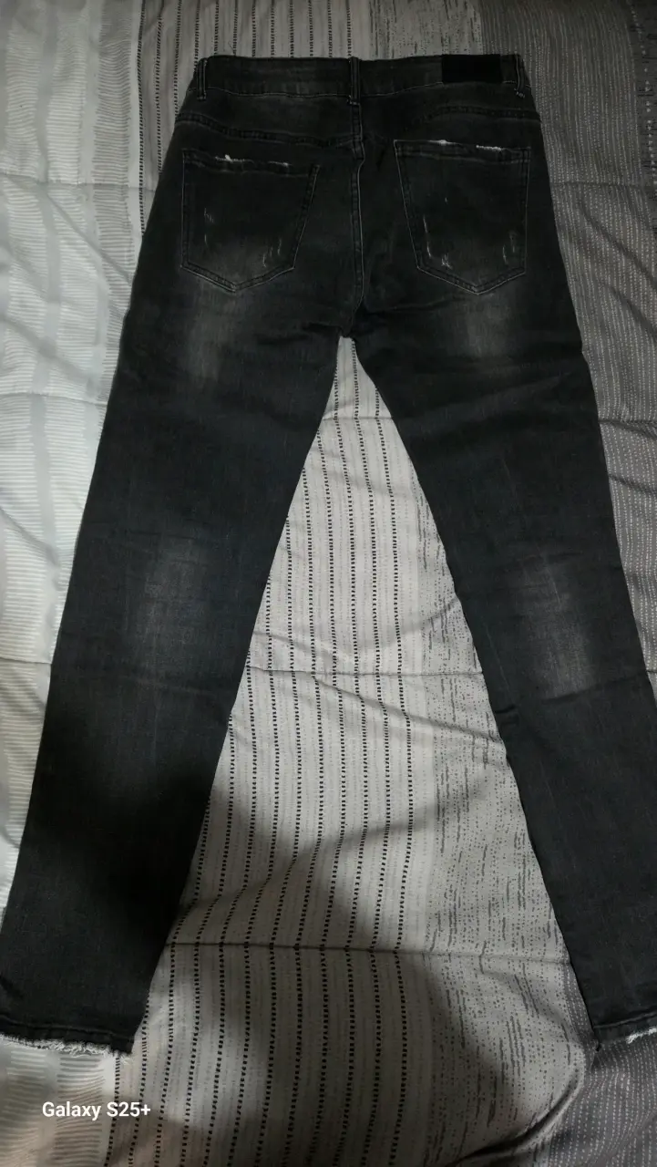 Jeans negros  para hombre talla 40 - 2
