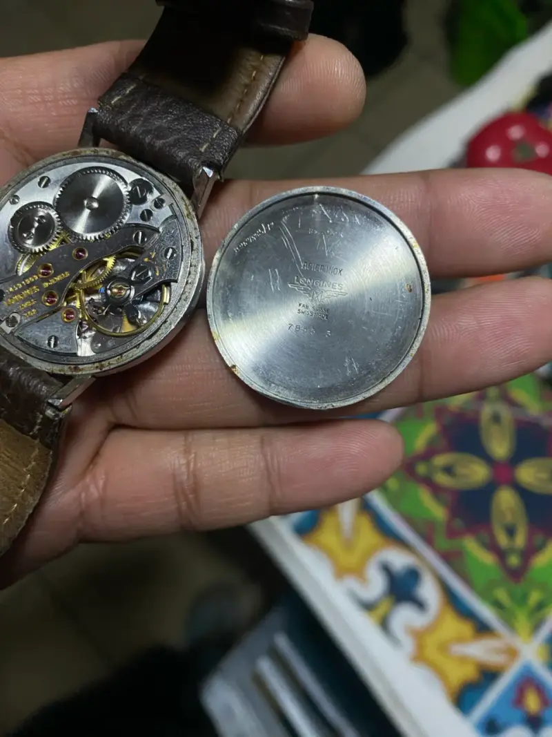 Reloj Longines vintage con correa de cuero - 2