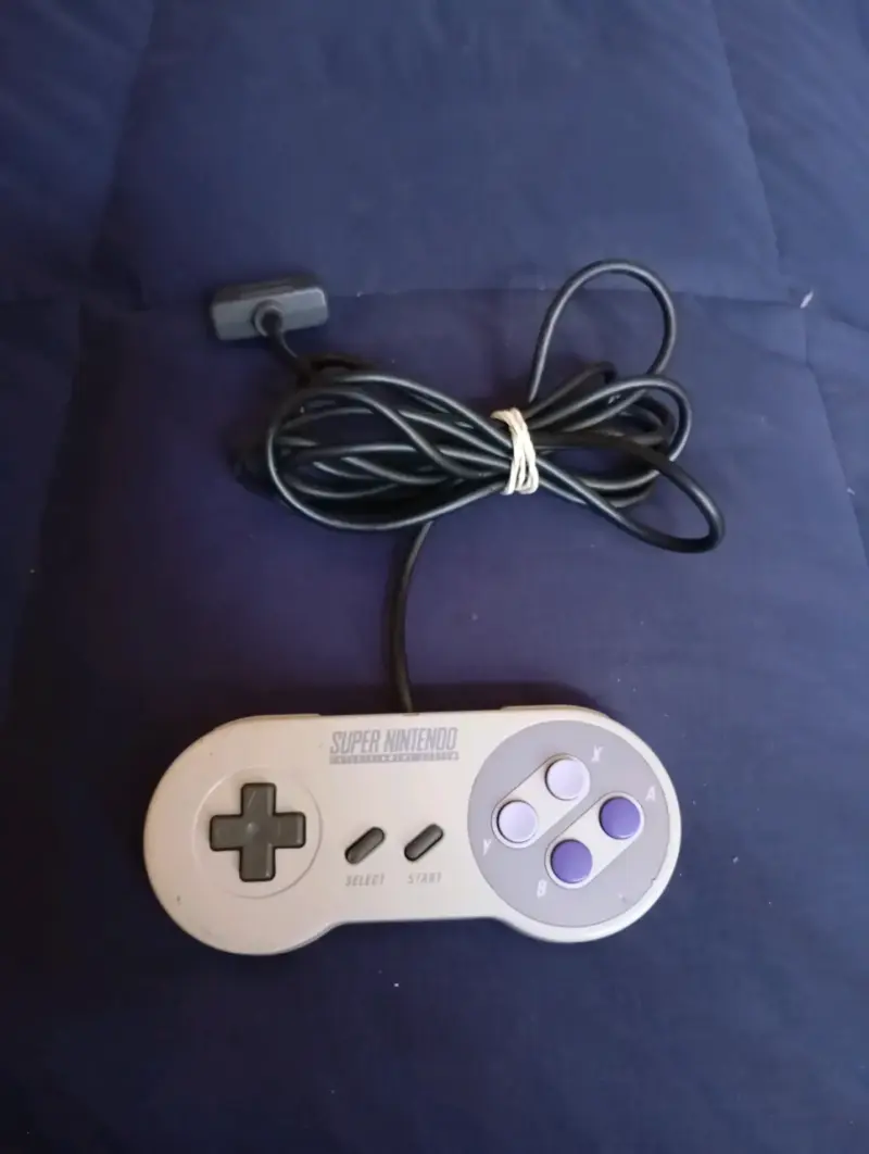 Control Super Nintendo original con cable - 1