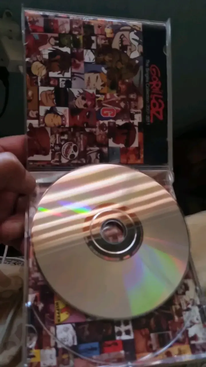 CD Gorillaz The Singles Collection 2001-2011 - 4