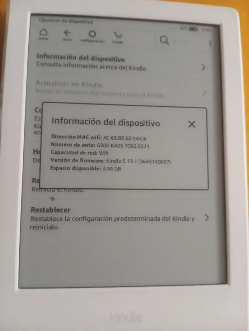 Amazon Kindle 8va Gen (Blanco) / Detalle Pantalla - 5