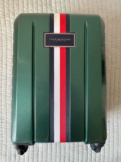 Maleta de cabina verde Tommy Hilfiger - miniatura 1