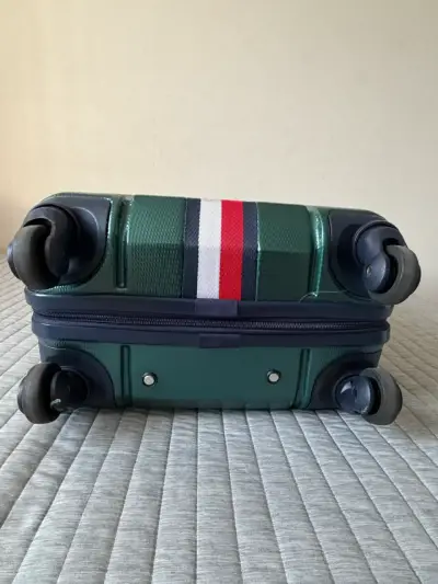Maleta de cabina verde Tommy Hilfiger - miniatura 3