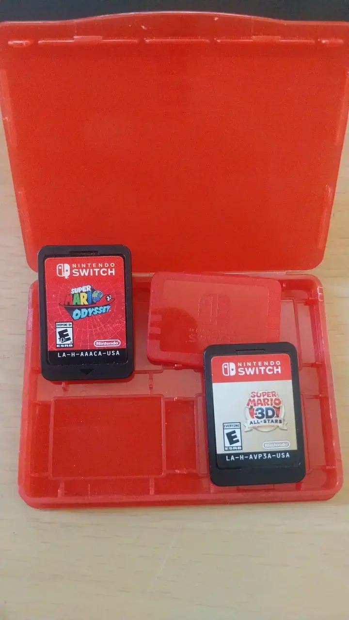 Lote N.Switch: SuperMario 3D AllStar+Mario Oddysey - 4