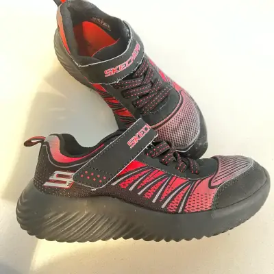 Zapatillas Skechers N. 32 - miniatura 1