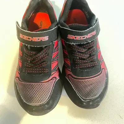 Zapatillas Skechers N. 32 - miniatura 2