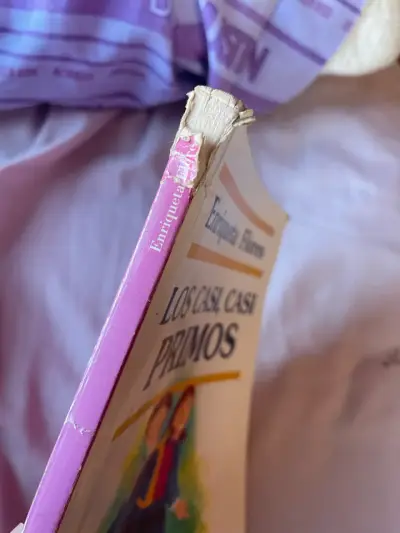 Libro 'Los Casi, Casi Primos' de Enriqueta Flores - miniatura 3