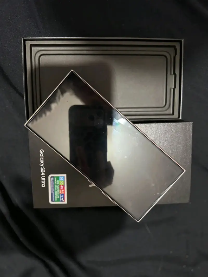 Samsung Galaxy S24 Ultra 5G 512gb - 2