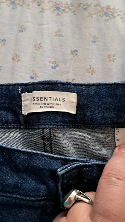 Jeans Essentials Tchibo azul oscuro - miniatura 1