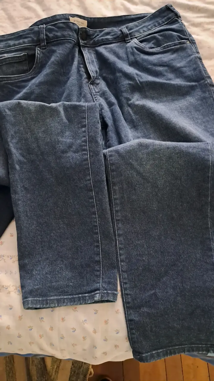 Jeans Essentials Tchibo azul oscuro - 2