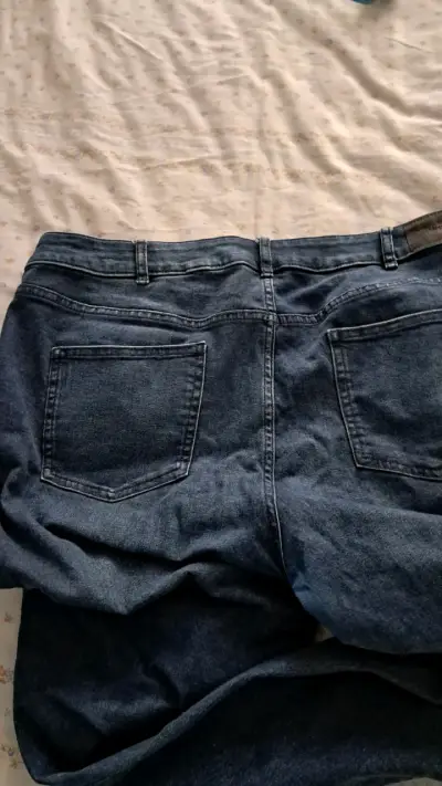 Jeans Essentials Tchibo azul oscuro - miniatura 3