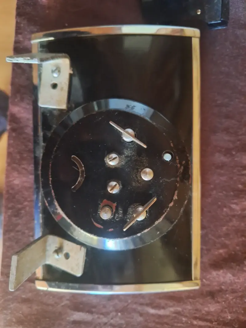 Reloj despertador vintage metálico - 2
