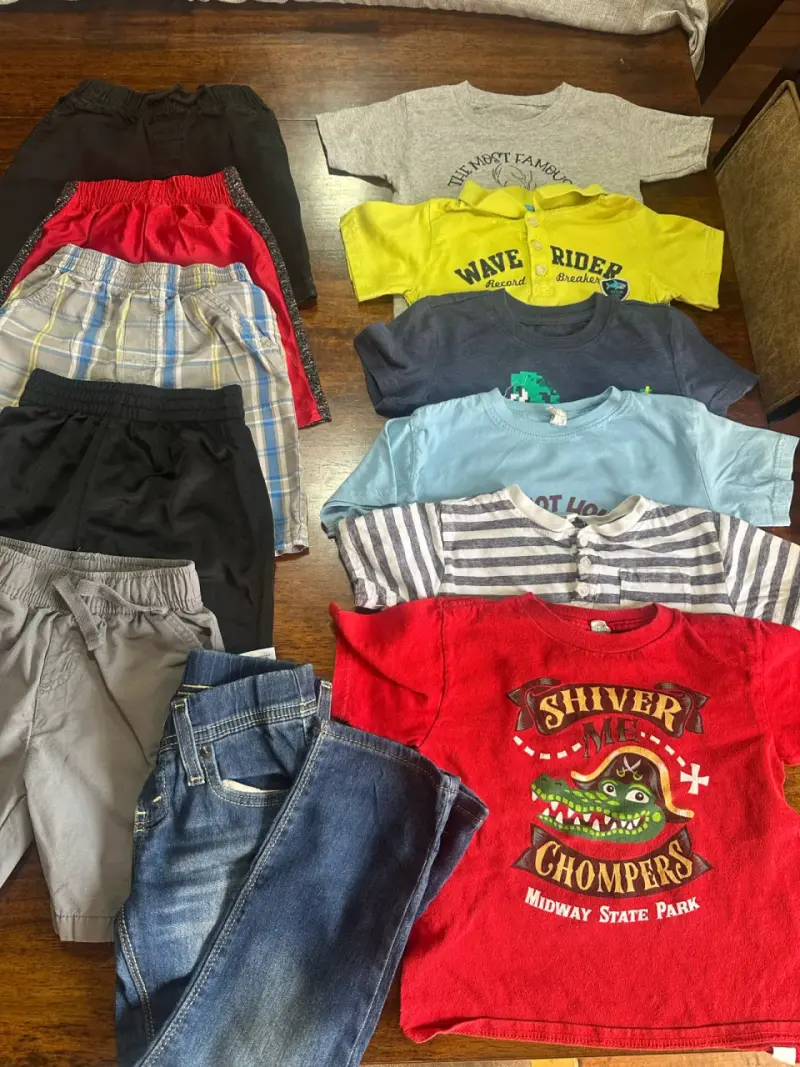 Lote de ropa niño talla 4 (#24) - 3