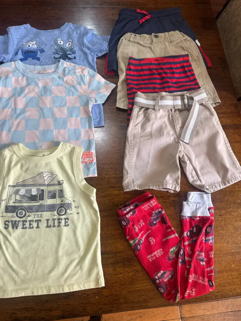 Lote de ropa niño talla 3 - 3