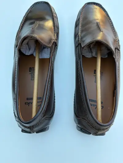 Zapatos de cuero marrón Clarks para hombre - miniatura 2