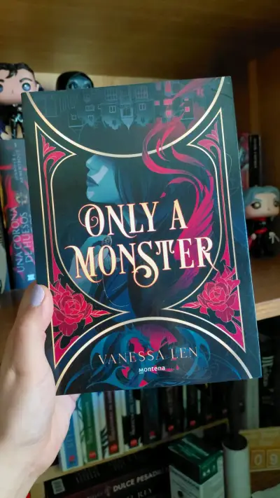 Libro 'Only a Monster' de Vanessa Len - miniatura 1