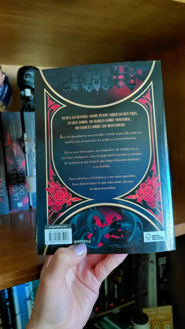 Libro 'Only a Monster' de Vanessa Len - 3