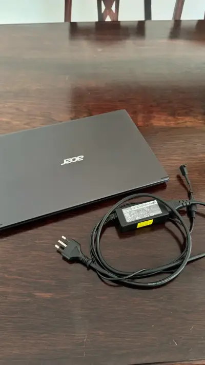 Notebook Acer Aspire 5/12GB RAM/512GB SSD - miniatura 4