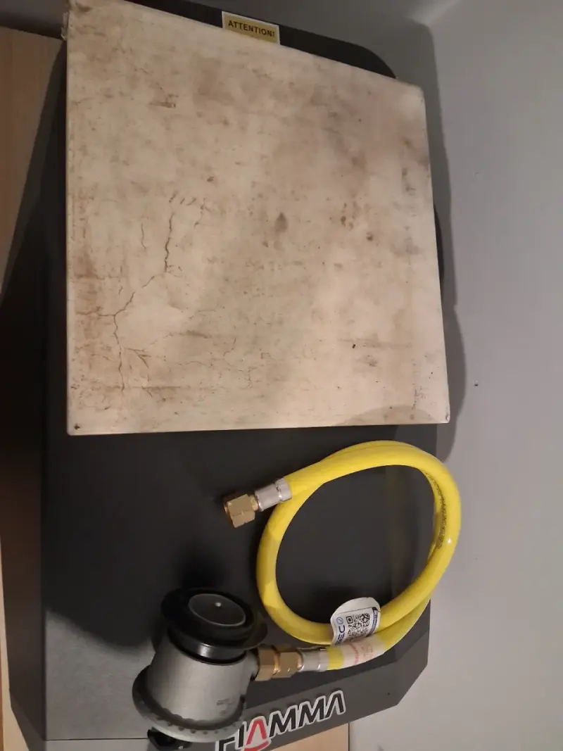 Horno de Pizza Portátil Fiamma a Gas - 4