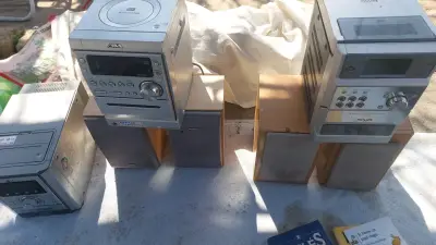 Equipos de sonido Aiwa y Philips con parlantes - miniatura 1