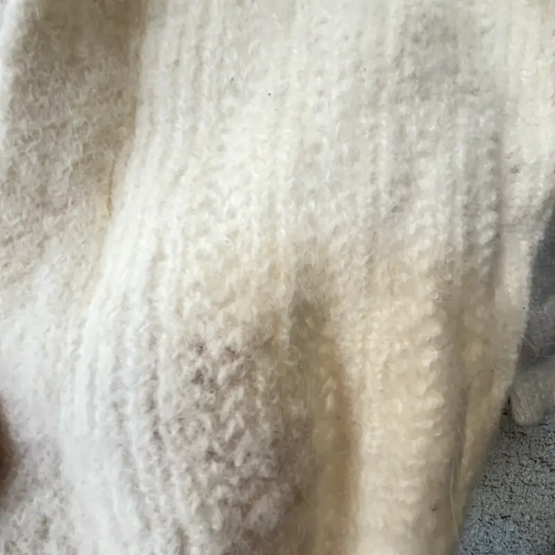 Cárdigan de lana beige para mujer - 4