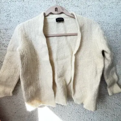 Cárdigan de lana beige para mujer - miniatura 5