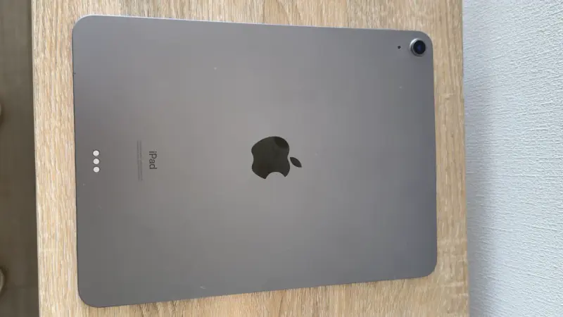 iPad Air 4ta Generación 64GB Excelente Estado - 2