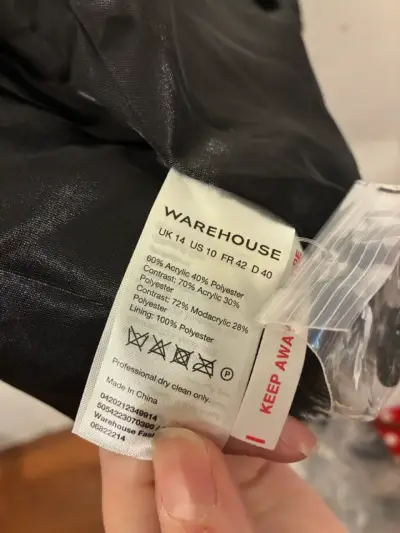 Abrigo Warehouse - miniatura 5