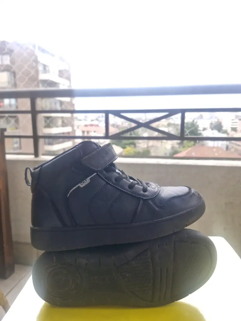 Zapatillas negras de cuero para niños CKX - 3